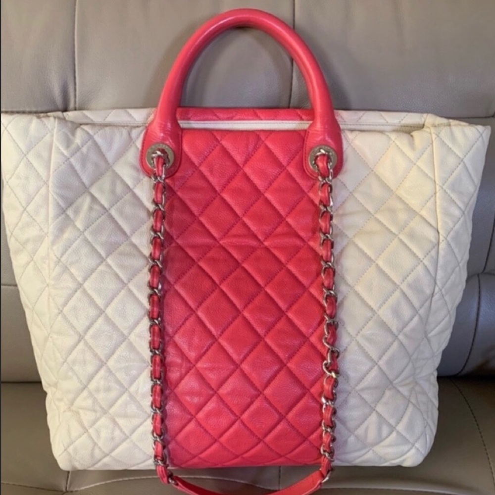 CHANEL OMBRÉ Grand Shopping Tote EC - Picture 2 of 12